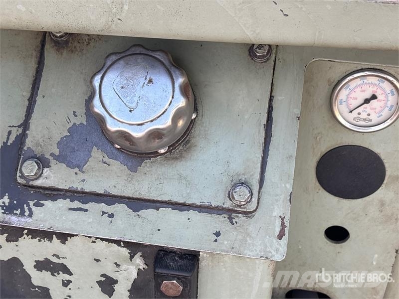 Hyd-Mech S-23A Band Saw Sonstige Baumaschinen