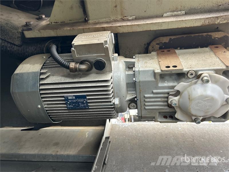 Hyd-Mech V18 Band Saw Other