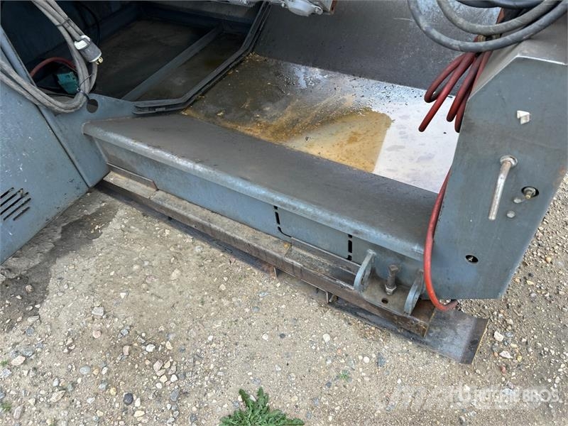 Hyd-Mech V18 Band Saw Other
