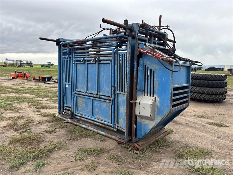 Hydraulic Bison Squeeze Chute Landbrug - Andet