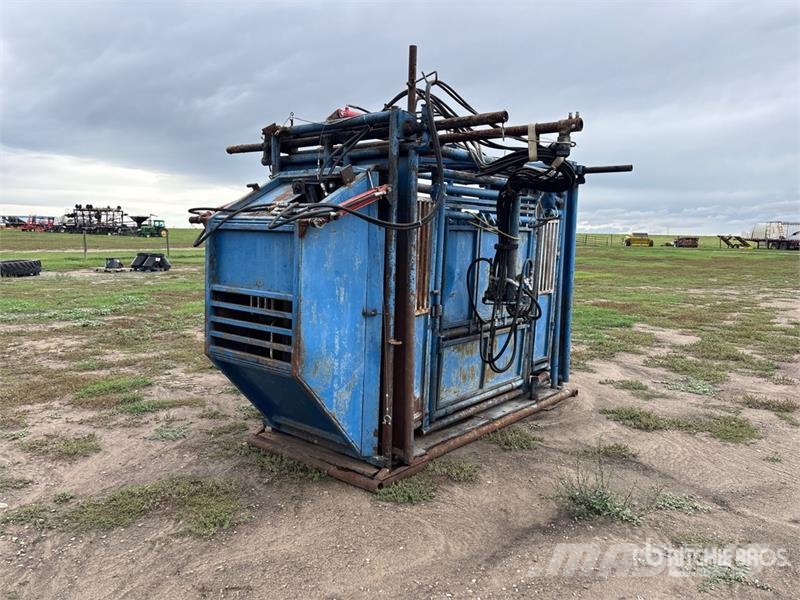 Hydraulic Bison Squeeze Chute Landbrug - Andet
