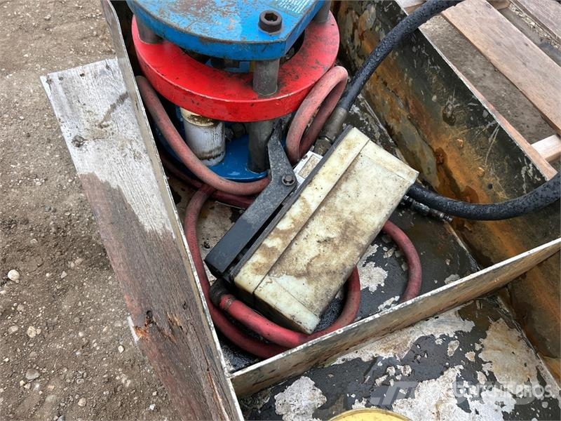  Hydraulic Hose Machine Építőipar - Egyebek