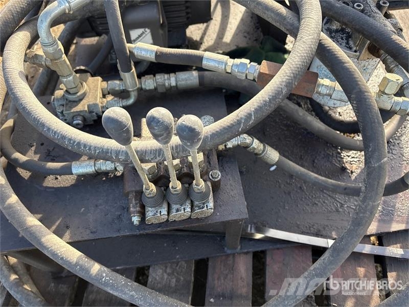 Hydraulic Power Pack مطارق دق خوازيق هيدروليكية