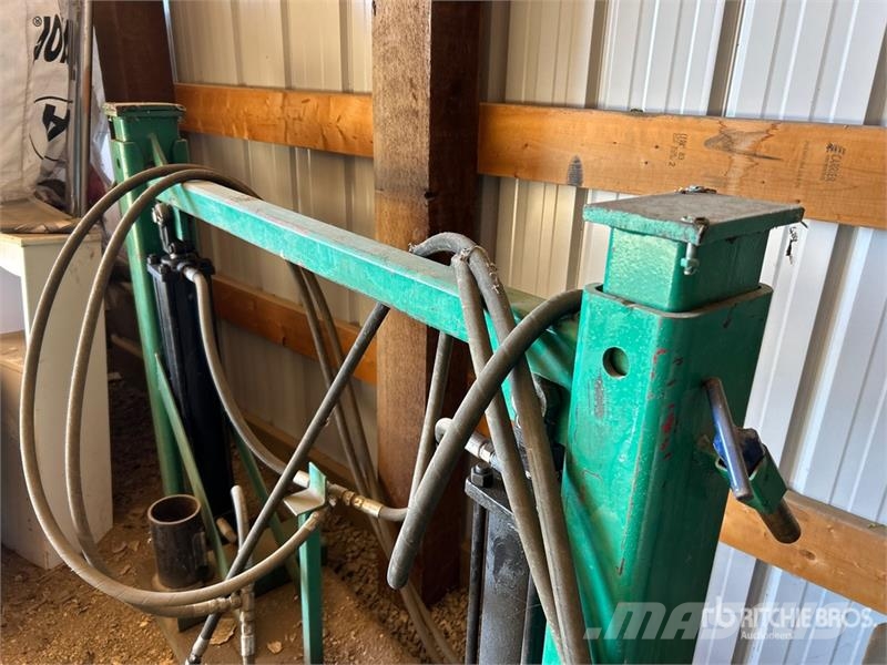  Hydraulic Sprayer Jack ماكينات زراعية - غير ذلك