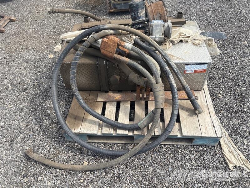 Hydraulic Tank/wet kit - Fits Heavy Haul Tractor Drugi deli