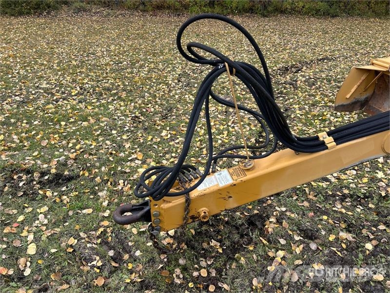 HyGrade 1400RS 2 Tire Hydraulic 14 ft Pull Scraper Скрепери