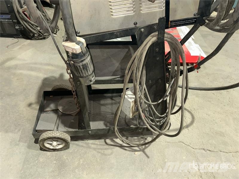 HYPERTHERM 85 Plasma Cutter Attrezzature per saldature