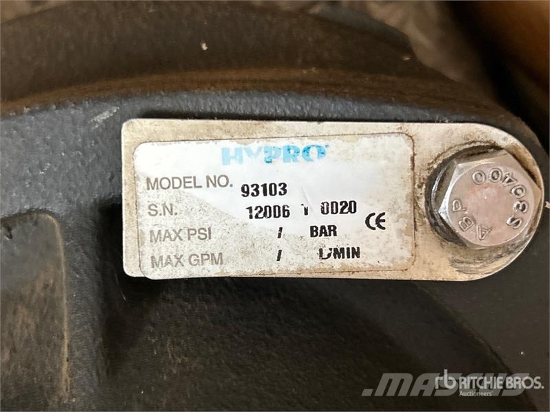 Hypro 93103 Sprayer Pump - Fits New Holland 275F Drugi deli