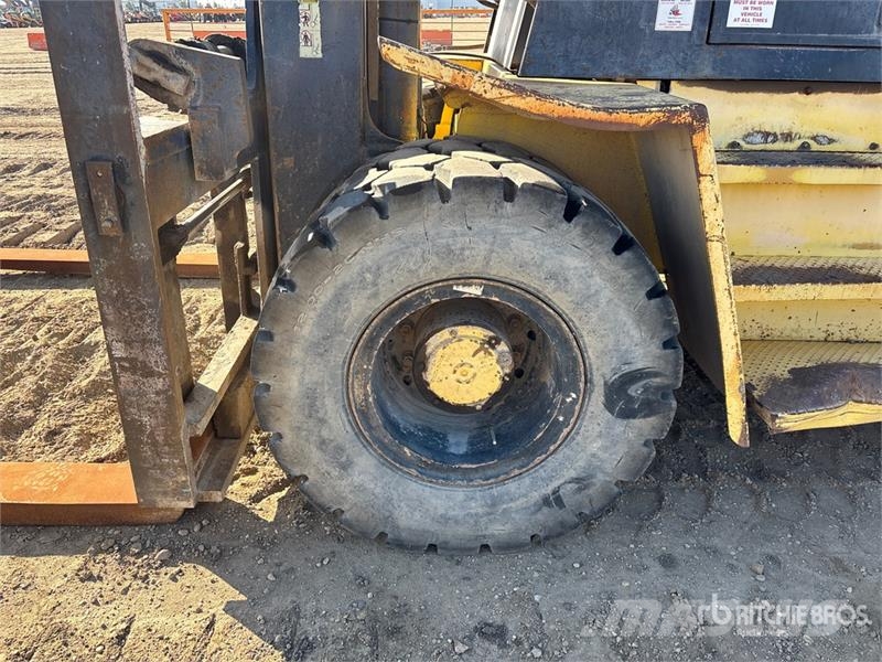 Hyster 360XL 33900 lb 4x4 Rough Terrain Forklift Навантажувачі підвищеної прохідності
