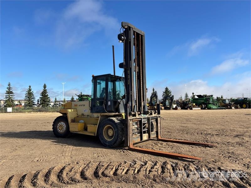 Hyster 360XL 33900 lb 4x4 Rough Terrain Forklift Навантажувачі підвищеної прохідності