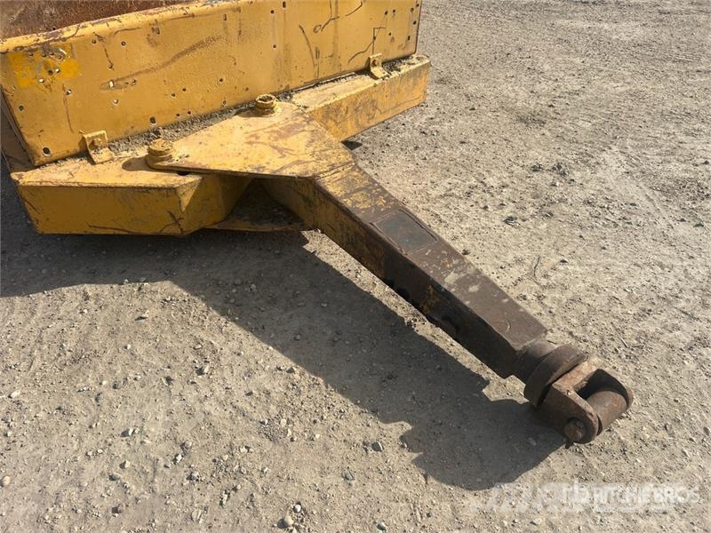 Hyster 70 in Pull Behind Compactor Bogserande Vibratorvältar