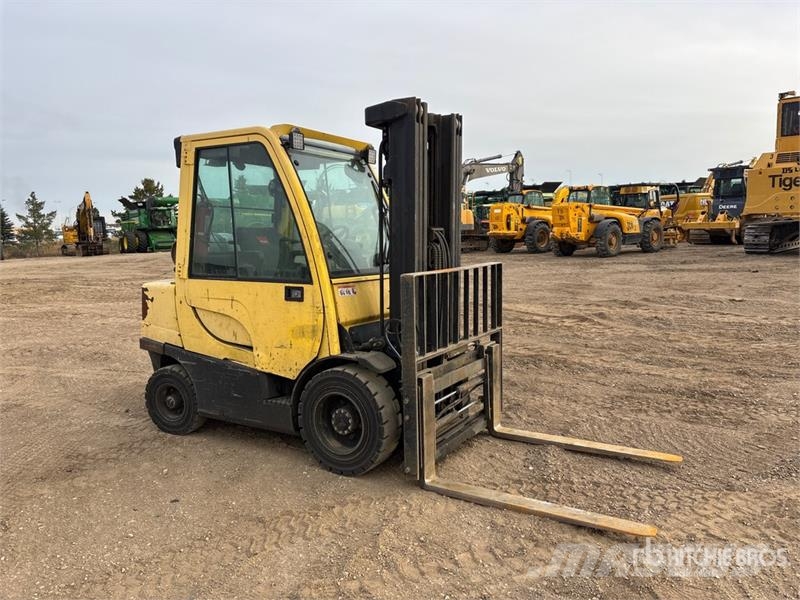 Hyster H 6.0 FT 5350 lb Pneumatic Tire Forklift Другие складские механизмы