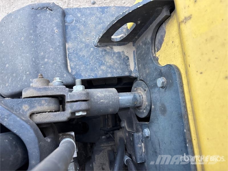 Hyster H 6.0 FT 5350 lb Pneumatic Tire Forklift Другие складские механизмы