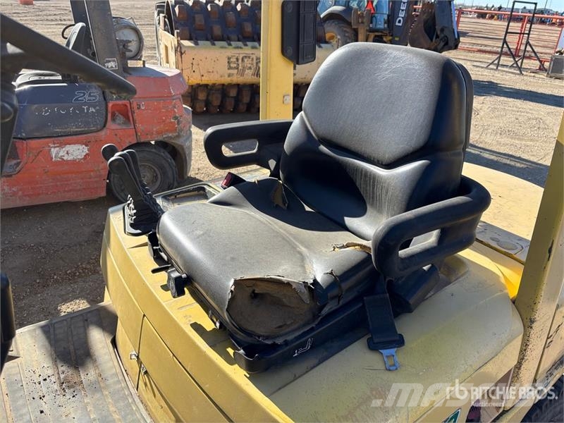 Hyster H60XL/XM 6000 lb Pneumatic Tire Forklift Kahveltõstukid - muud