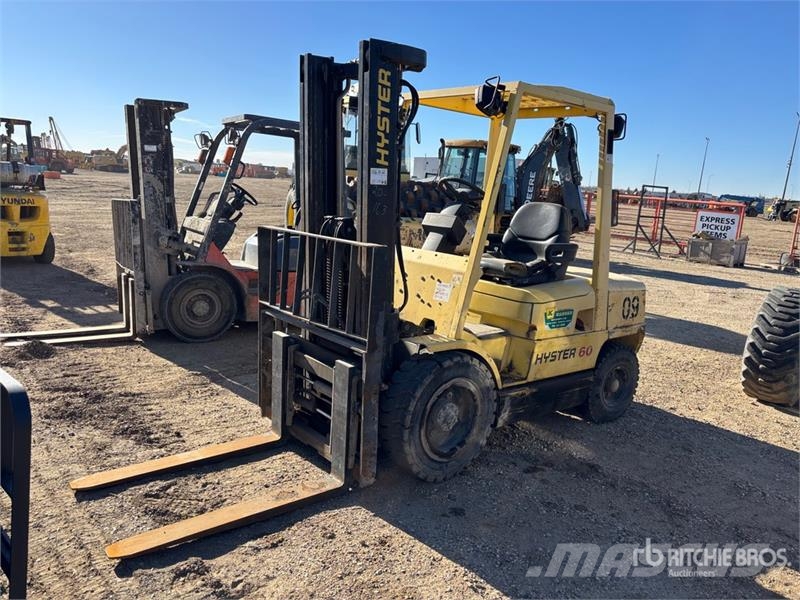 Hyster H60XL/XM 6000 lb Pneumatic Tire Forklift Kahveltõstukid - muud