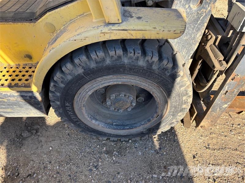 Hyster H60XL/XM 6000 lb Pneumatic Tire Forklift Kahveltõstukid - muud
