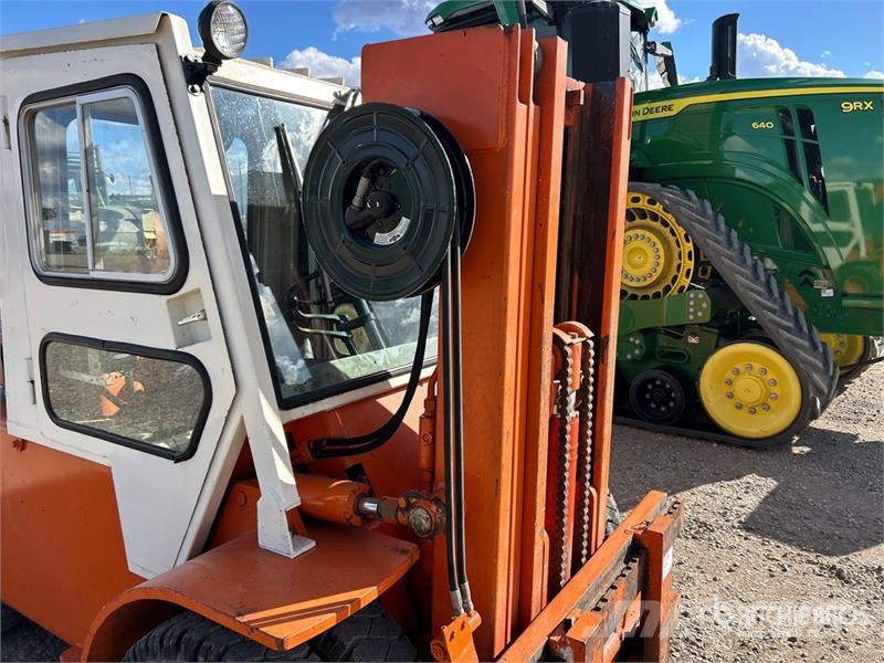 Hyster Pneumatic Tire Forklift Viljuškari - ostalo