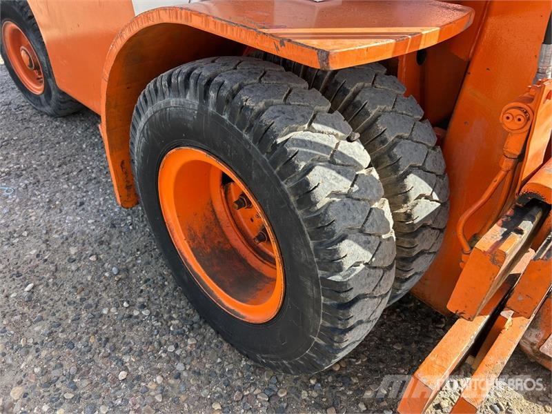 Hyster Pneumatic Tire Forklift Viljuškari - ostalo