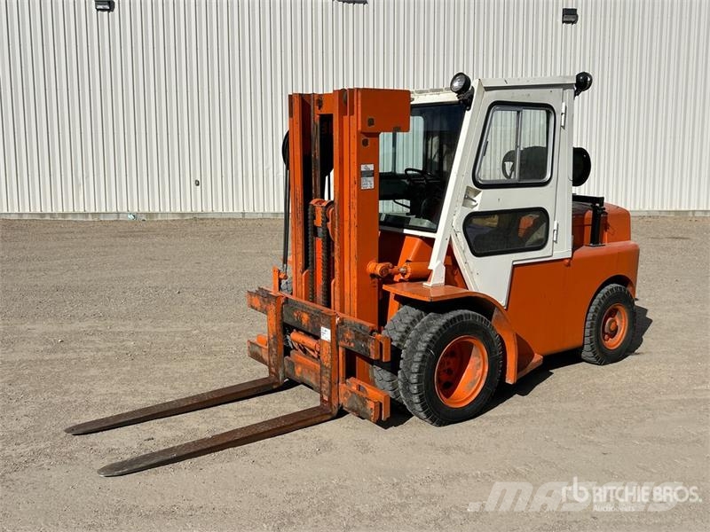 Hyster Pneumatic Tire Forklift Viljuškari - ostalo