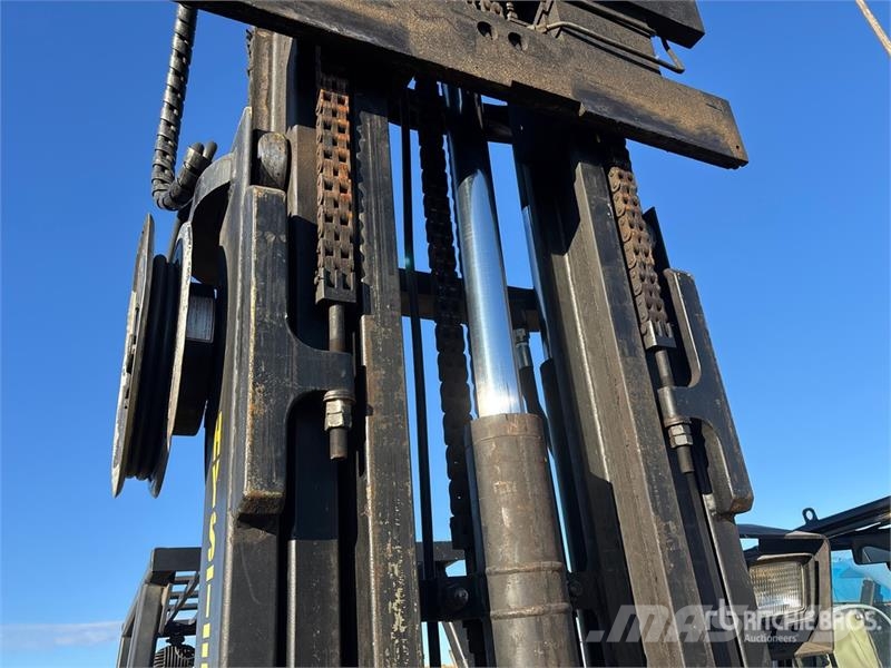 Hyster S100XL 8900 lb Cushion Tire Forklift Інше