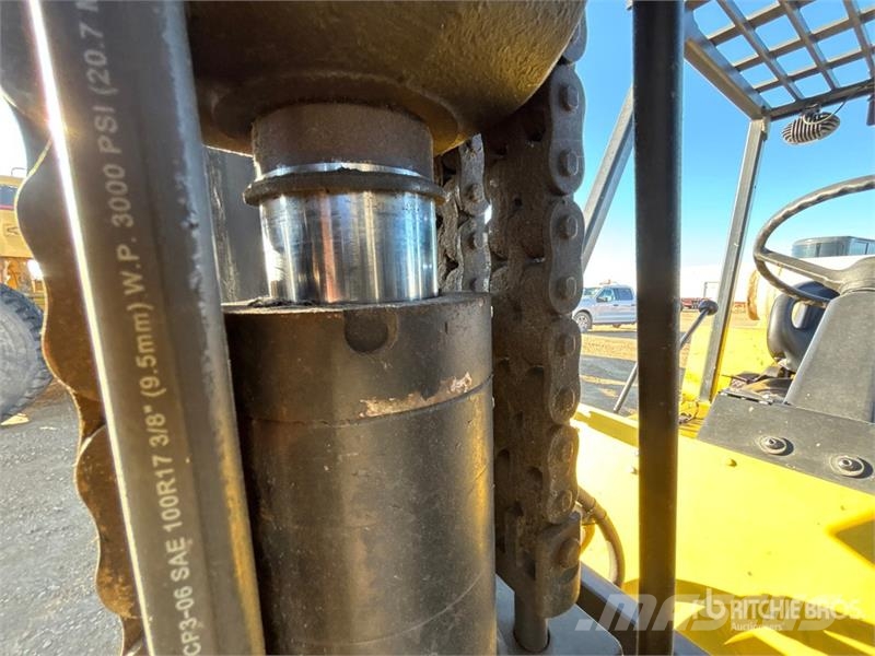 Hyster S100XL 8900 lb Cushion Tire Forklift Інше