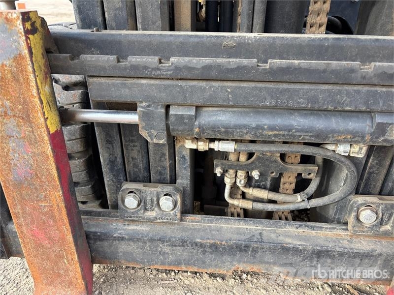 Hyster S50FT 4800 lb Cushion Tire Forklift شاحنات ذات رافعات شوكية - أخرى