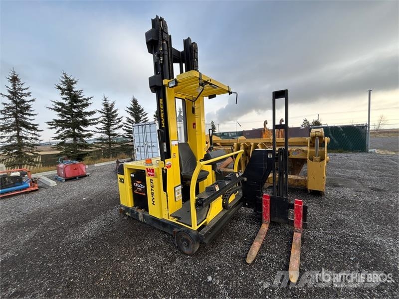 Hyster V30XMU C/w battery chargers Electric Forklift Wózki elektryczne