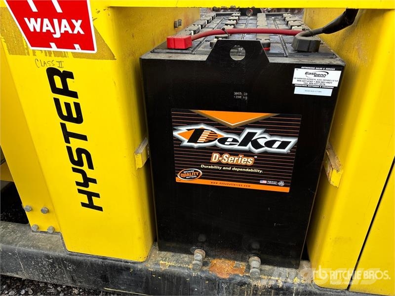Hyster V30XMU C/w battery chargers Electric Forklift Wózki elektryczne