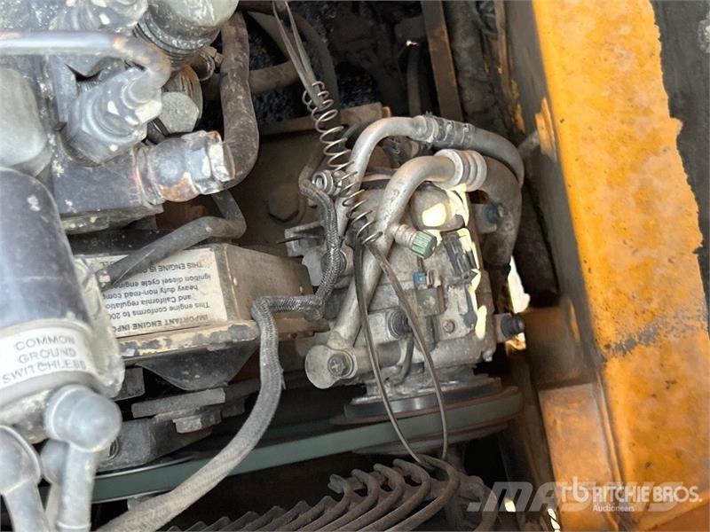 Hyundai 140W-7 Wheel Excavator Колёсные экскаваторы