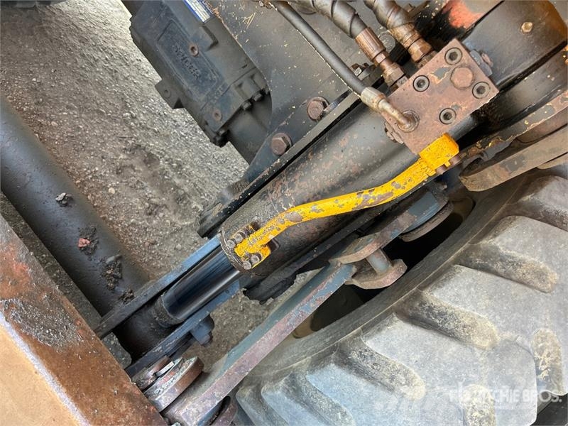 Hyundai 140W-7 Wheel Excavator Колёсные экскаваторы