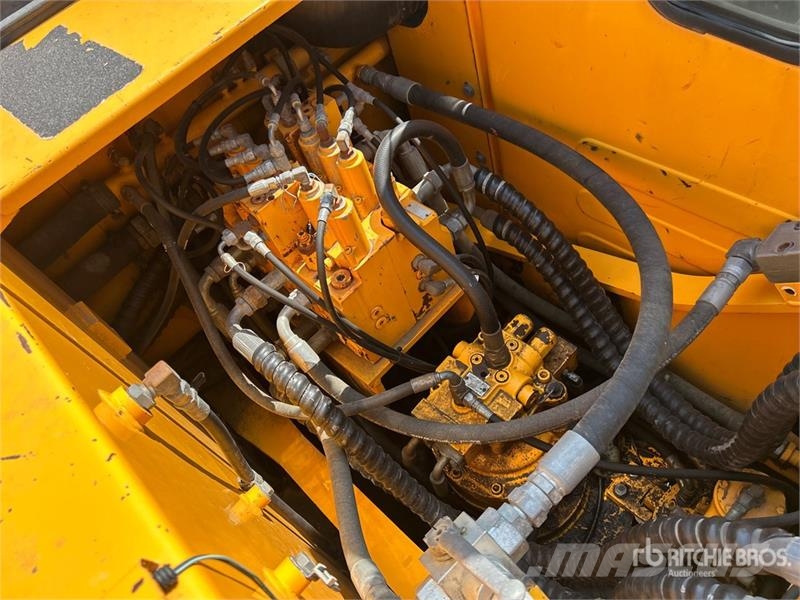 Hyundai 140W-7 Wheel Excavator Excavadoras de ruedas