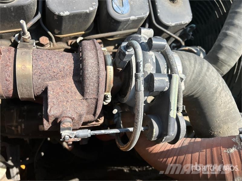 Hyundai 140W-7 Wheel Excavator Колёсные экскаваторы