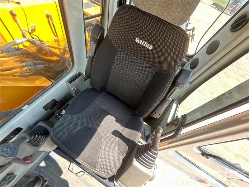 Hyundai 140W-7 Wheel Excavator Колёсные экскаваторы