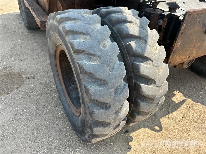 Hyundai 140W-7 Wheel Excavator Excavadoras de ruedas
