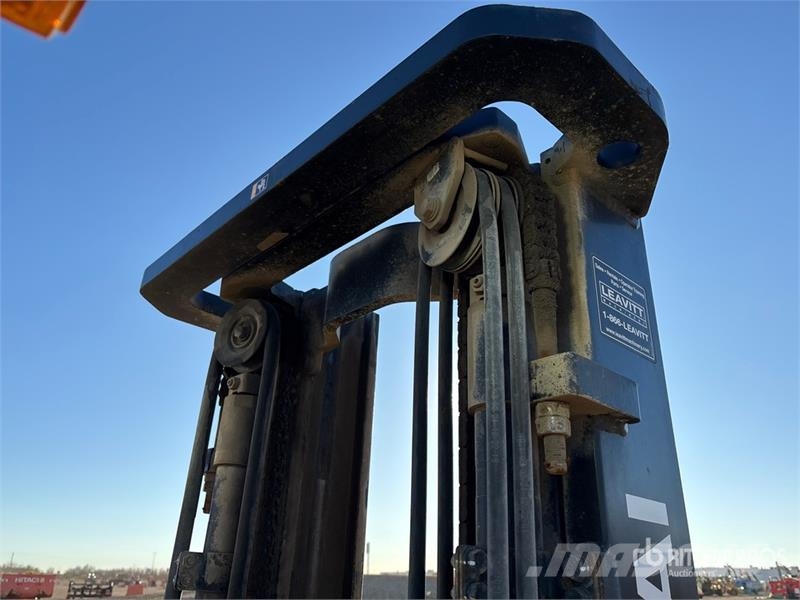 Hyundai 30L-9A 5890 lb Cushion Tire Forklift Viličarji - drugo