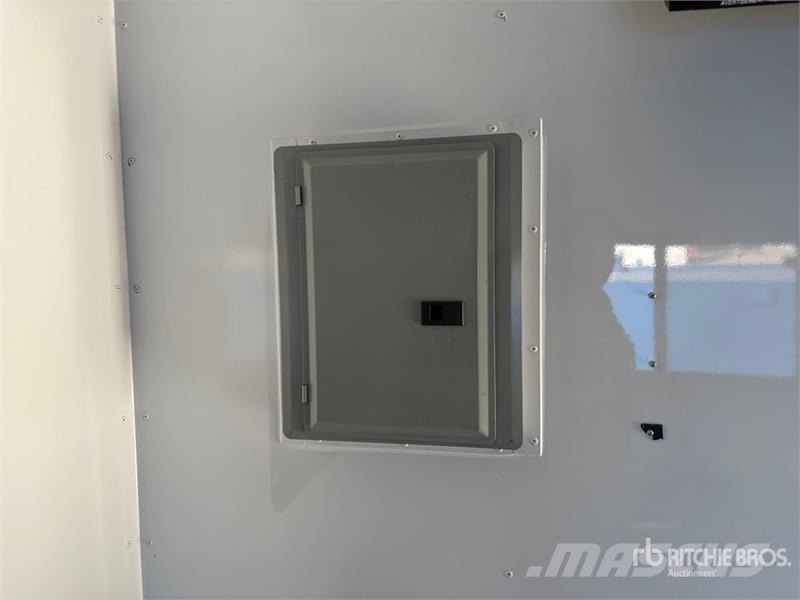 Hyundai 41 ft T/A Mobile Heat Control Centre Equipamiento para el procesado