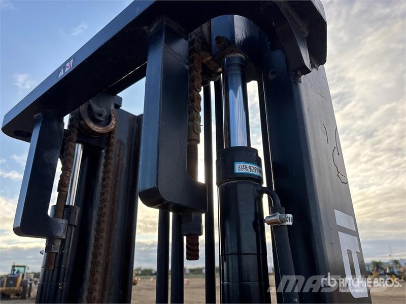 Hyundai HLF25-5 Другие складские механизмы