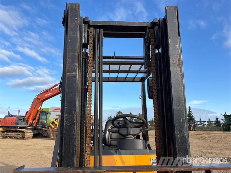 Hyundai HLF25-5 Другие складские механизмы