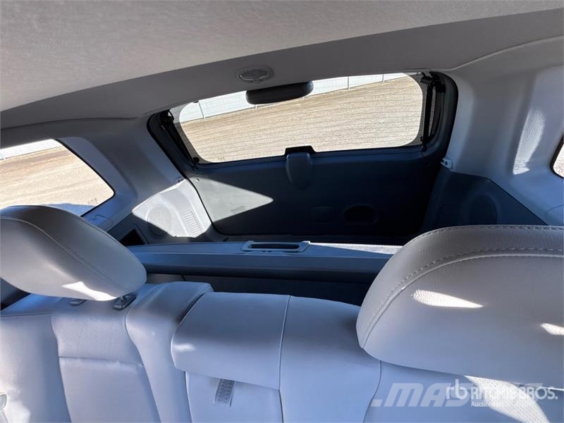 Hyundai Santa Fe 4WD SUV Automobili