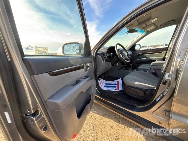 Hyundai Santa Fe AWD SUV PKWs