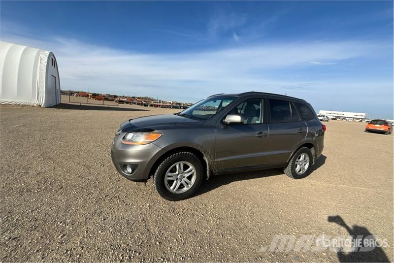 Hyundai Santa Fe AWD SUV PKWs