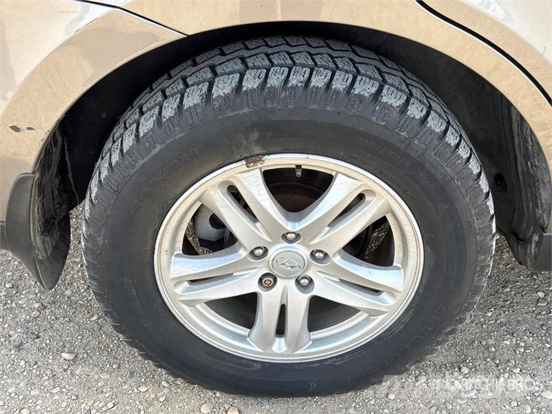 Hyundai Santa Fe AWD SUV PKWs