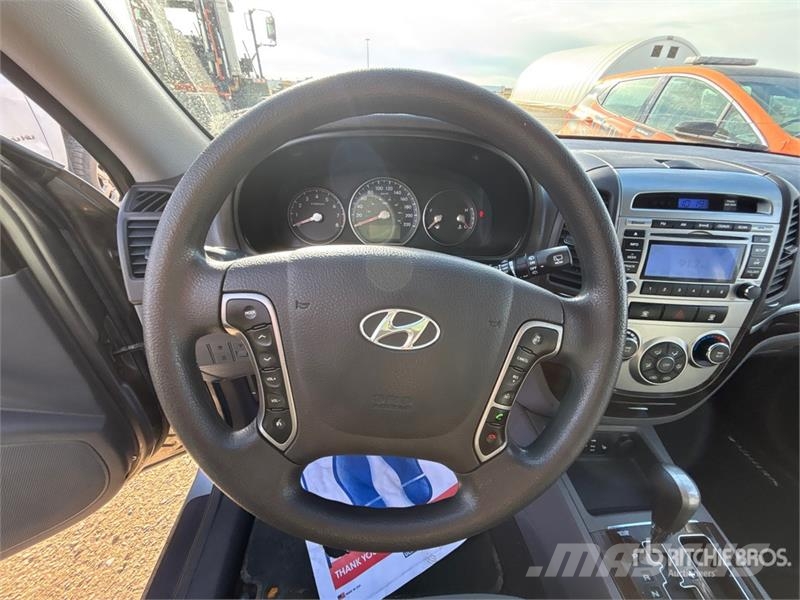 Hyundai Santa Fe AWD SUV PKWs