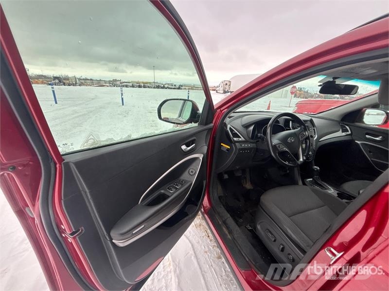 Hyundai Santa Fe XL AWD SUV PKWs