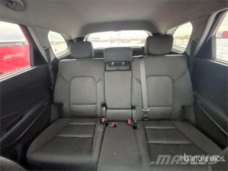 Hyundai Santa Fe XL AWD SUV PKWs