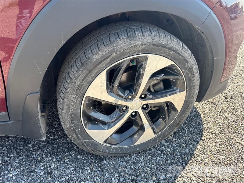 Hyundai Tucson Cars