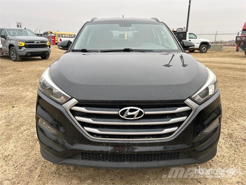 Hyundai Tucson Kistehergépjárművek