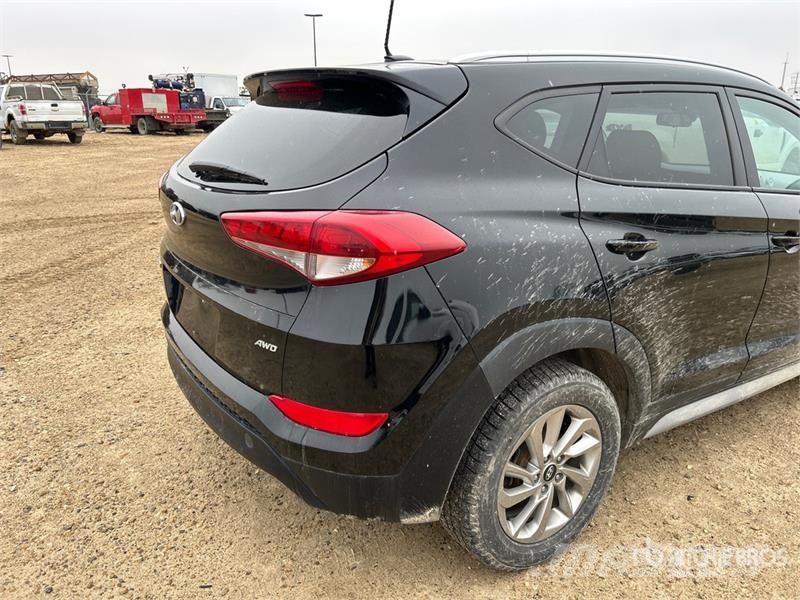 Hyundai Tucson Kistehergépjárművek