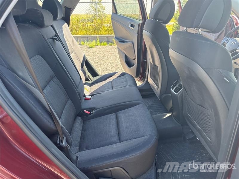 Hyundai Tucson Cars