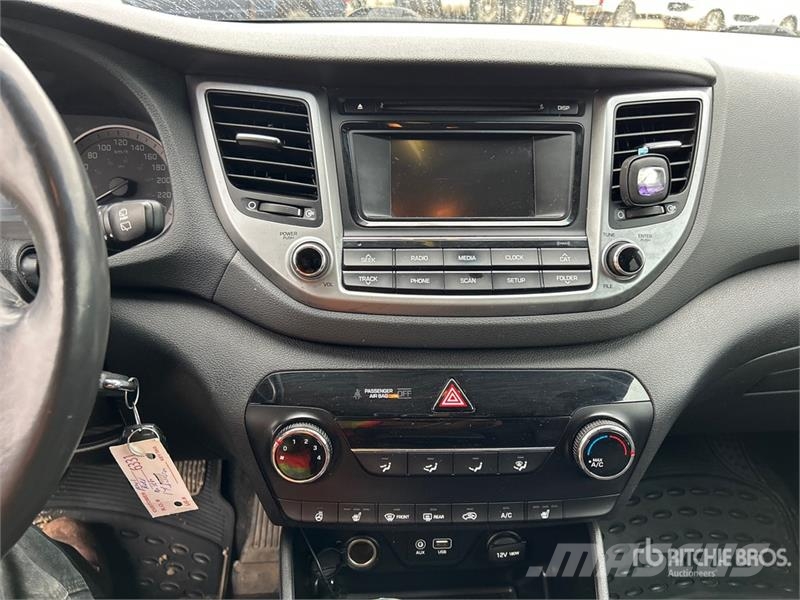 Hyundai Tucson Kistehergépjárművek